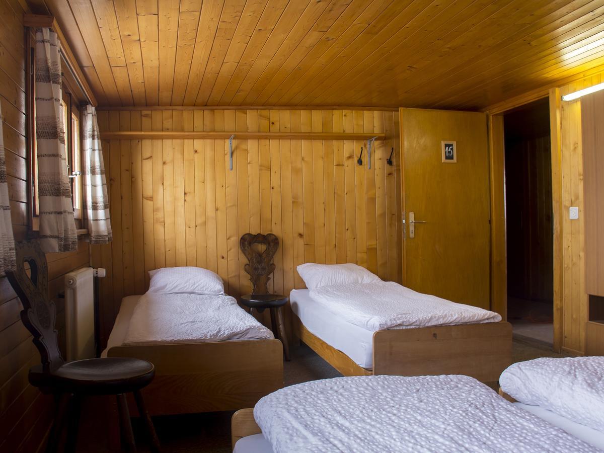 Отель Refuge De Plan-Francey Moleson Экстерьер фото
